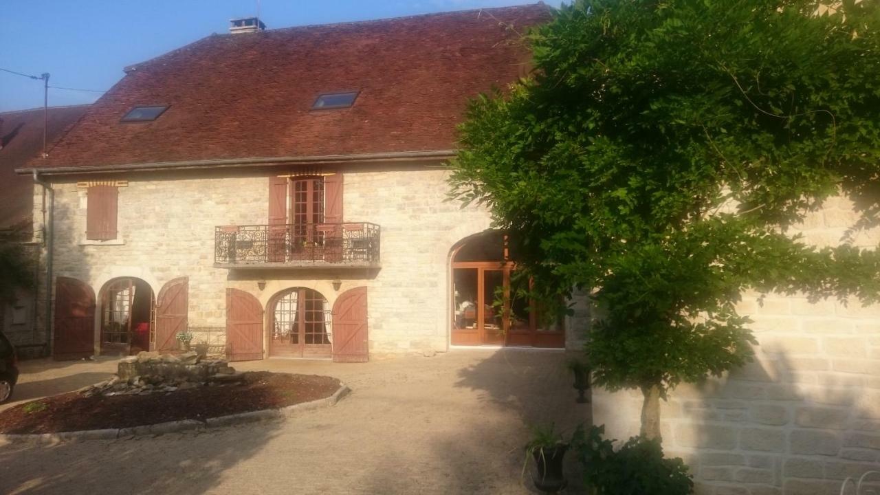 Apartamento Le Vieux Pressoir Saint-Germain-lès-Arlay Exterior foto