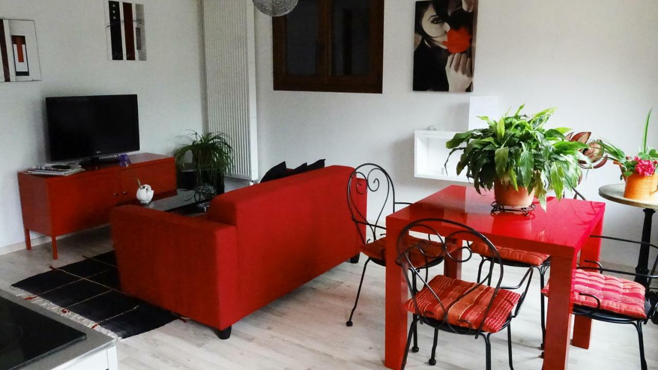 Apartamento Le Vieux Pressoir Saint-Germain-lès-Arlay Exterior foto